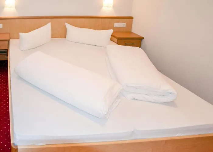 Jaeger-3 By Interhome *